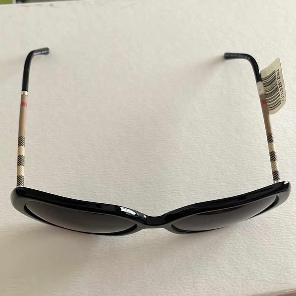 Burberry sunglasses